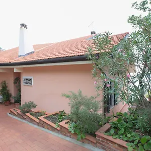 villa-gio-terrazza-nel-blu.hotelitalianriviera.com/