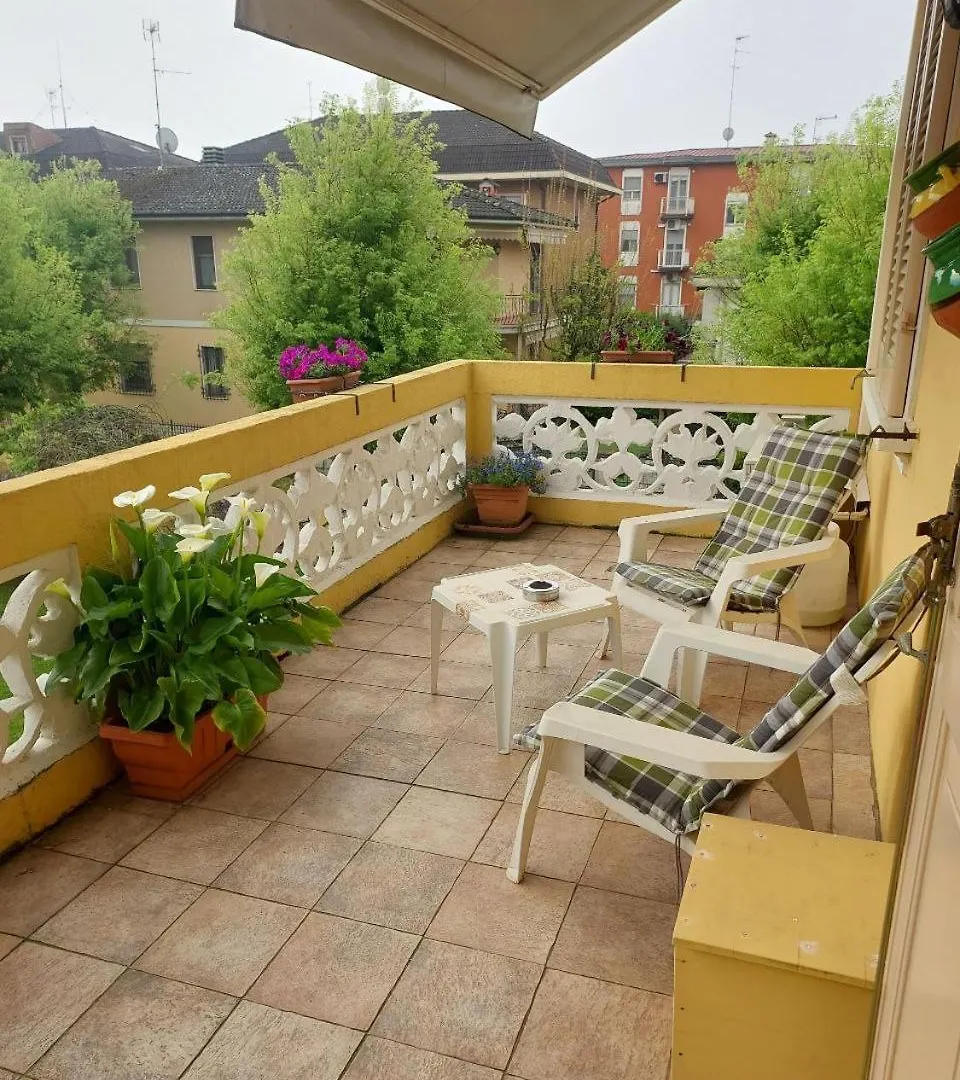 Villa Lina Cremona Quarto em Acomodações Particulares